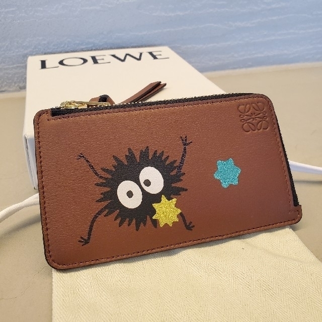 LOEWE x 千と千尋の神隠し ススワタリ コイン カードホルダー - www