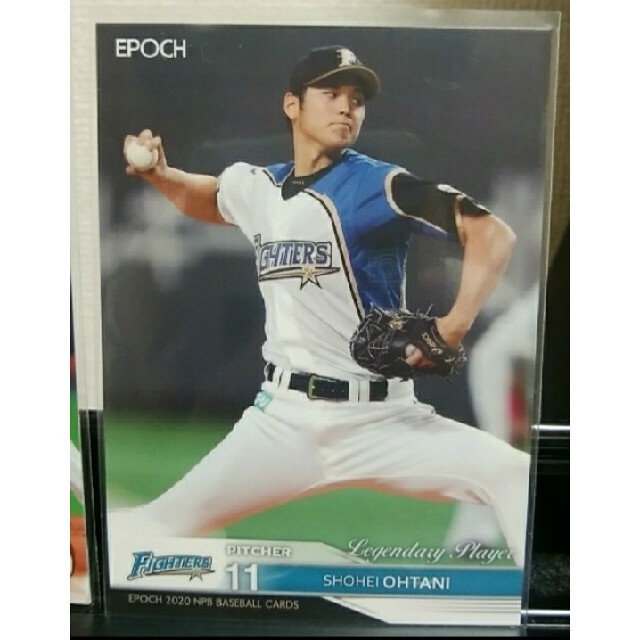 北海道日本ハムファイターズ(ホッカイドウニホンハムファイターズ)の大谷翔平【日本ハム】レギュラーカード3枚セット【BBM・EPOCH】 エンタメ/ホビーのトレーディングカード(シングルカード)の商品写真