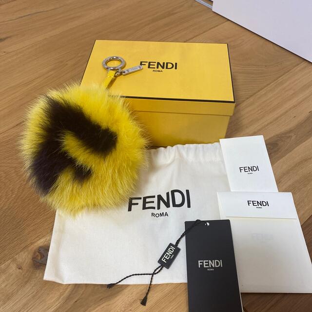 正規品！FENDI フェンディ　モンスター　ファーチャーム