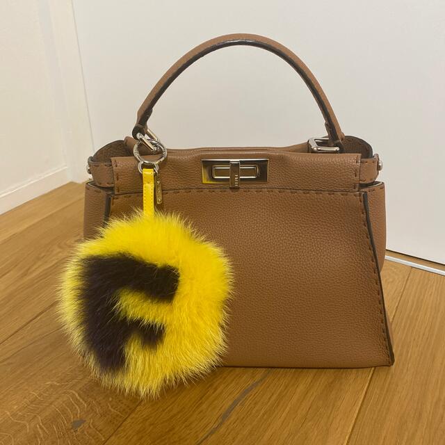 FENDI フェンディ　キーリング　ファー　チャーム　ポンポン　正規品