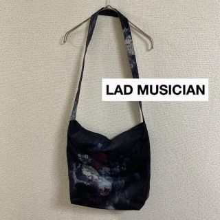 ラッドミュージシャン(LAD MUSICIAN)のラッドミュージシャン　トートバッグ　花柄　総柄(トートバッグ)