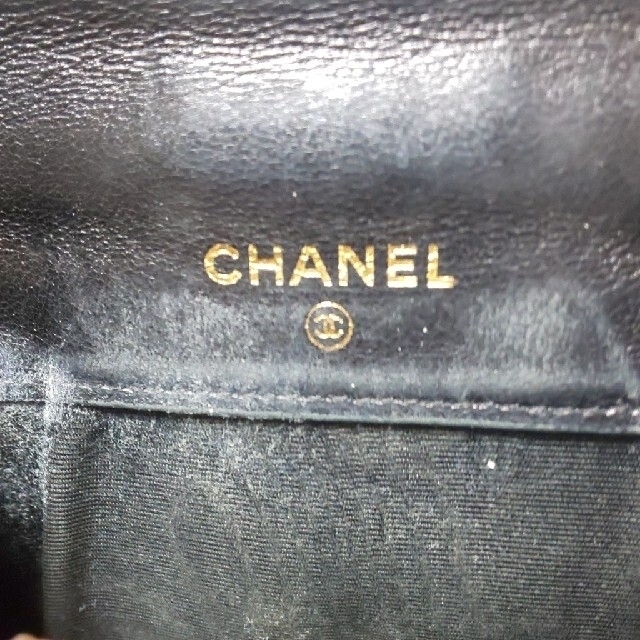 CHANEL(シャネル)のシャネル 二つ折り財布 レディースのファッション小物(財布)の商品写真