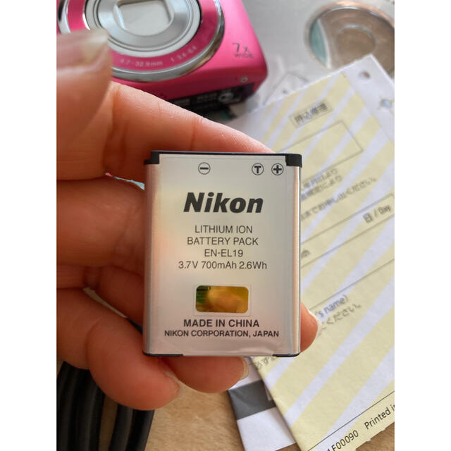 Nikon(ニコン)の最終値下げ❣️Nikon デジタルカメラ　COOLPIX S3500 スマホ/家電/カメラのカメラ(コンパクトデジタルカメラ)の商品写真