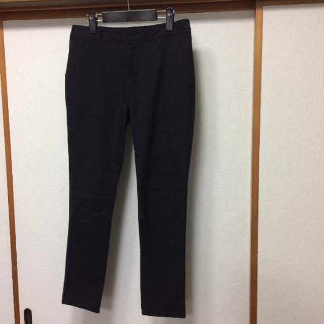 OFUON(オフオン)のオフオン クロップドパンツ レディースのパンツ(クロップドパンツ)の商品写真