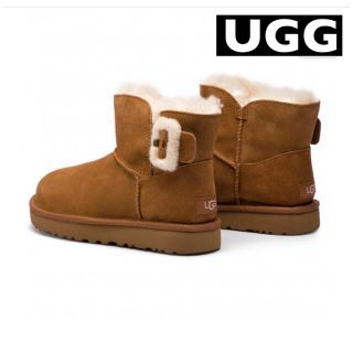 アグ(UGG)の【正規品】UGG mini Bailey fluff buckleムートンブーツ(ブーツ)