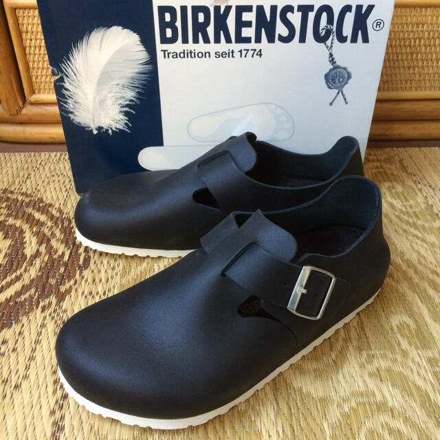 BIRKENSTOCK(ビルケンシュトック)のビルケンシュトック ロンドン 26.5センチ 未使用品 黒 白ソール サンダル メンズの靴/シューズ(ドレス/ビジネス)の商品写真