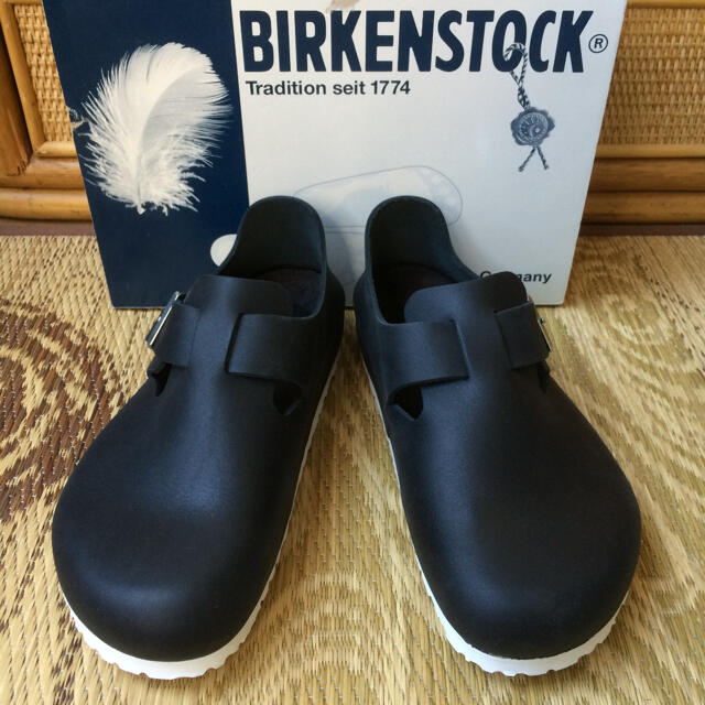 BIRKENSTOCK(ビルケンシュトック)のビルケンシュトック ロンドン 26.5センチ 未使用品 黒 白ソール サンダル メンズの靴/シューズ(ドレス/ビジネス)の商品写真