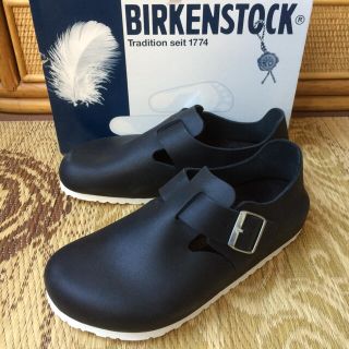 ビルケンシュトック(BIRKENSTOCK)のビルケンシュトック ロンドン 26.5センチ 未使用品 黒 白ソール サンダル(ドレス/ビジネス)