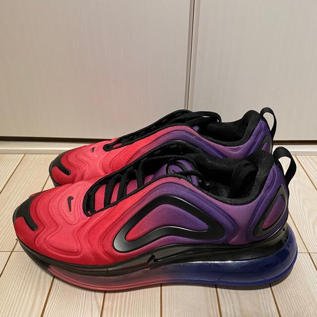 NIKE(ナイキ)のairmax720 24.0 レディースの靴/シューズ(スニーカー)の商品写真