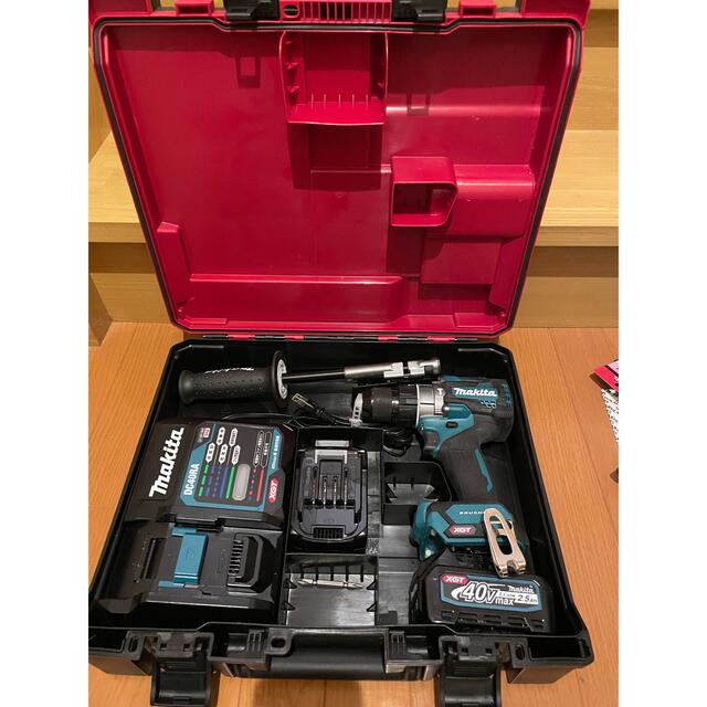 美品　makita 40v 充電式振動ドライバドリル