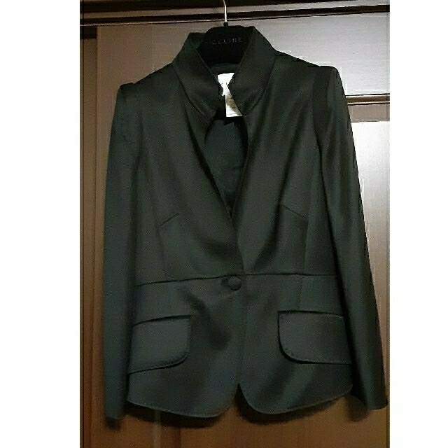小物などお買い得な福袋 セリーヌ上品ノーカラージャケット