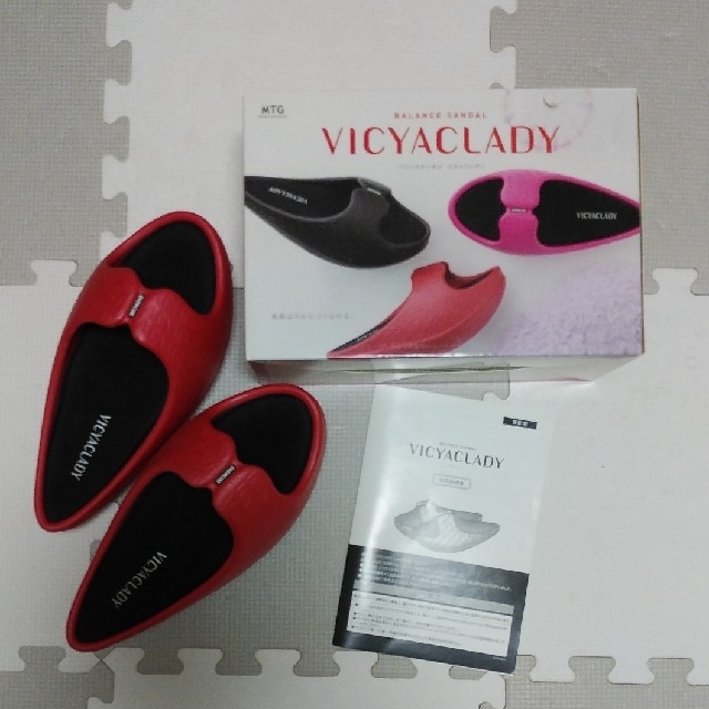 【MTG】BALANCE SANDAL VICYACLADY  (レッド) コスメ/美容のダイエット(エクササイズ用品)の商品写真