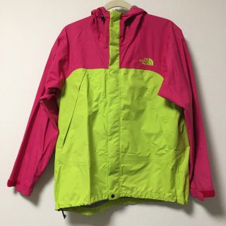 ザノースフェイス(THE NORTH FACE)のTHE NORTH FACE ノースフェース マウンテンパーカー Mサイズ(マウンテンパーカー)