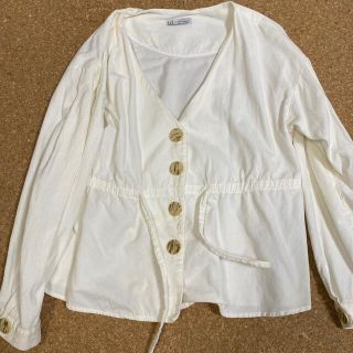 ザラ(ZARA)のZARA コーデュロイ　トップス　ホワイト(シャツ/ブラウス(長袖/七分))