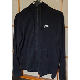 ナイキ(NIKE)のナイキ　パーカー　黒　薄い　Nike(パーカー)