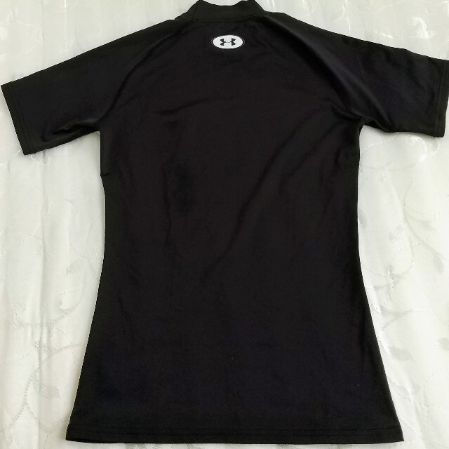 UNDER ARMOUR(アンダーアーマー)のUNDER ARMOUR レディース MD Tシャツ スポーツ/アウトドアの野球(ウェア)の商品写真