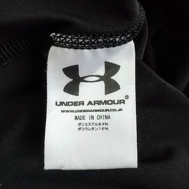 UNDER ARMOUR(アンダーアーマー)のUNDER ARMOUR レディース MD Tシャツ スポーツ/アウトドアの野球(ウェア)の商品写真