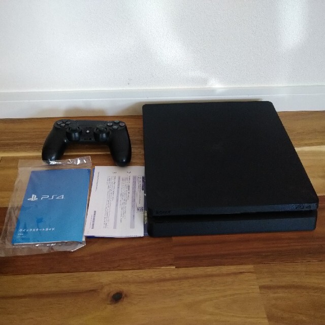 贅沢品 PlayStation4 - Playstation4 Ps4 　本体　500G ソフト付 家庭用ゲーム機本体