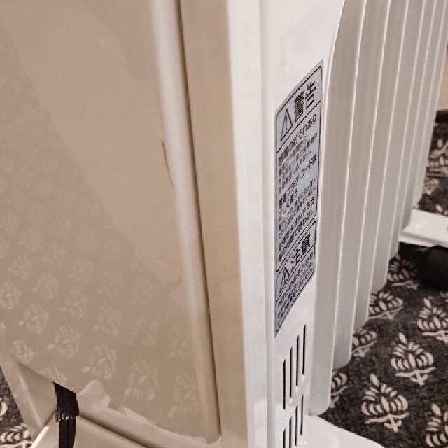 アイリスオーヤマ(アイリスオーヤマ)の2018年製 アイリスオーヤマ オイルヒーター 8畳 S型フィン スマホ/家電/カメラの冷暖房/空調(オイルヒーター)の商品写真