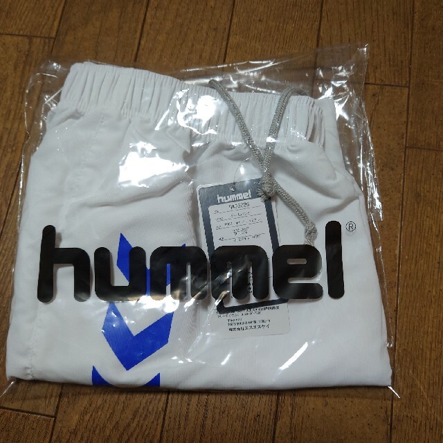 hummel(ヒュンメル)の新品　未使用　ヒュンメル hummel ゲームパンツ (HAG5026)Mサイズ スポーツ/アウトドアのサッカー/フットサル(ウェア)の商品写真