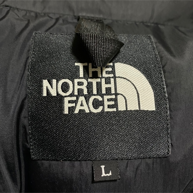 THE NORTH FACE(ザノースフェイス)のThe North Face Nuptse Jacket "Navy" L メンズのジャケット/アウター(ダウンジャケット)の商品写真