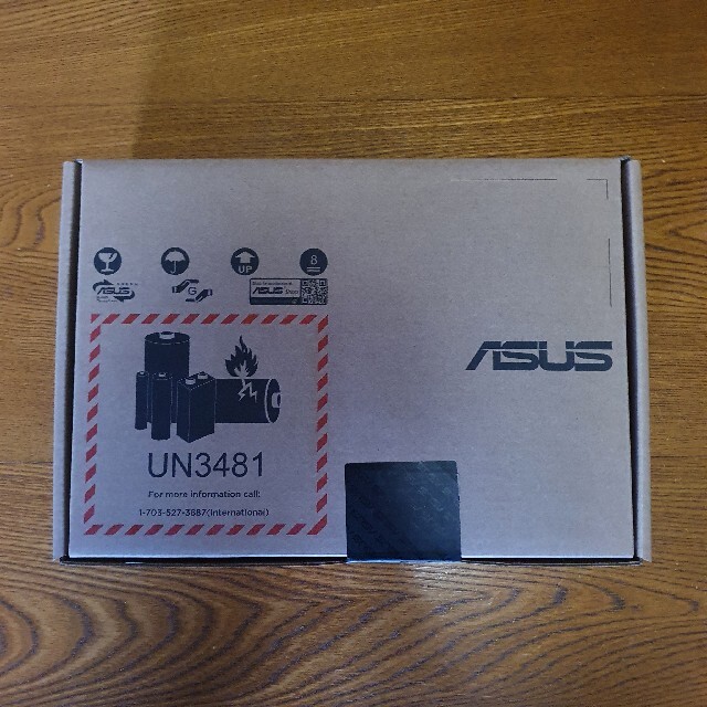 【新品未開封】ASUS Chromebook Detachable CZ1 10