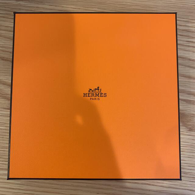 Hermes(エルメス)の新品未使用　エルメス　ハンドタオル レディースのファッション小物(ハンカチ)の商品写真