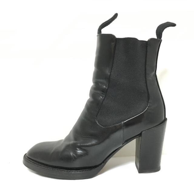 celine(セリーヌ)のセリーヌ ショートブーツ 36 1/2 - 黒 レディースの靴/シューズ(ブーツ)の商品写真