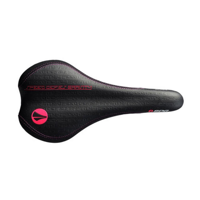 SDGサドル　CIRCUIT MTN/TI ALLOY Black/Pink スポーツ/アウトドアの自転車(パーツ)の商品写真