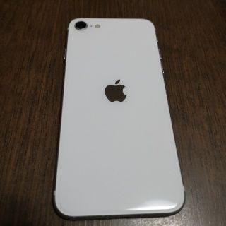 アイフォーン(iPhone)のIphone SE2 白 128GB　新品同様　キズ無し美品(スマートフォン本体)