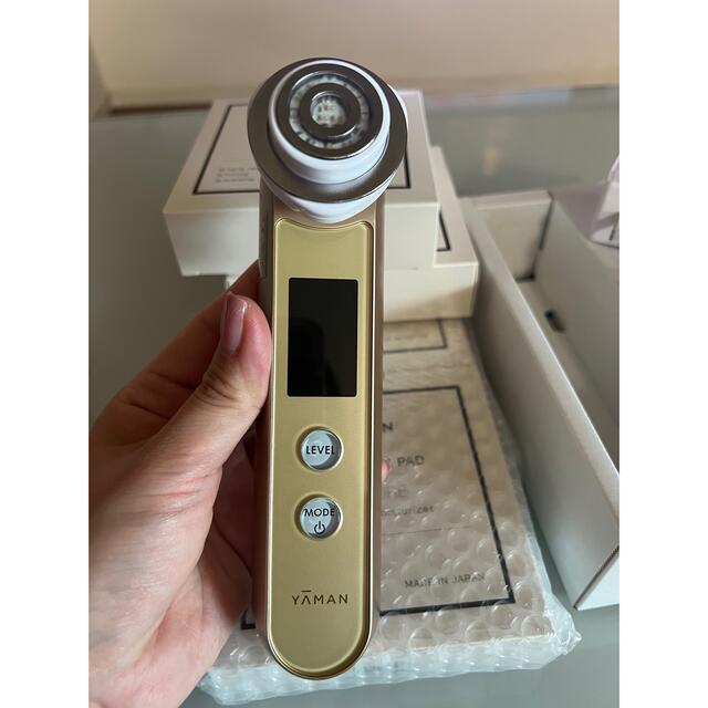 YA-MAN RF美顔器 フォトプラス EX シャンパンゴールド YA-MAN RF美顔器 フォトプラス EX シャンパンゴールド