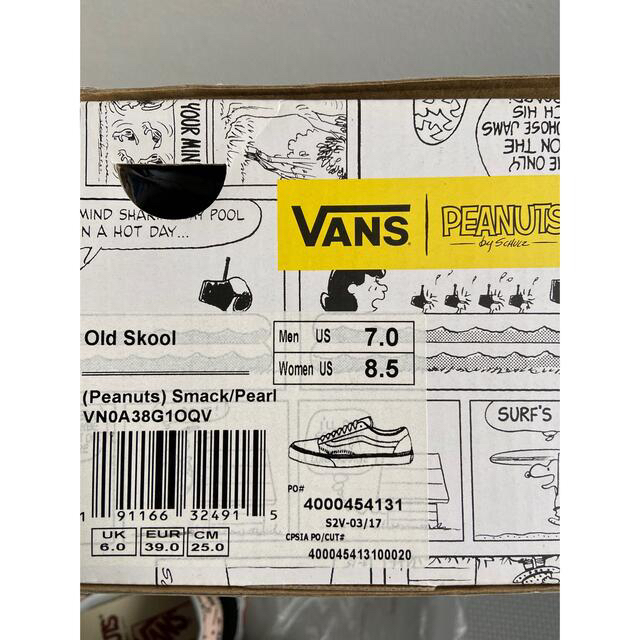 VANS(ヴァンズ)のVANS×Peanuts USA オールドスクール スニーカー メンズの靴/シューズ(スニーカー)の商品写真