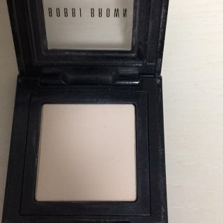 ボビイブラウン(BOBBI BROWN)のボビイブラン(パウダーアイブロウ)