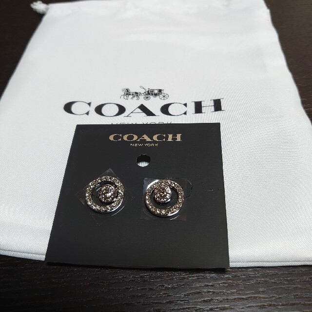 COACH コーチ　ピアス　新品　未使用　福袋