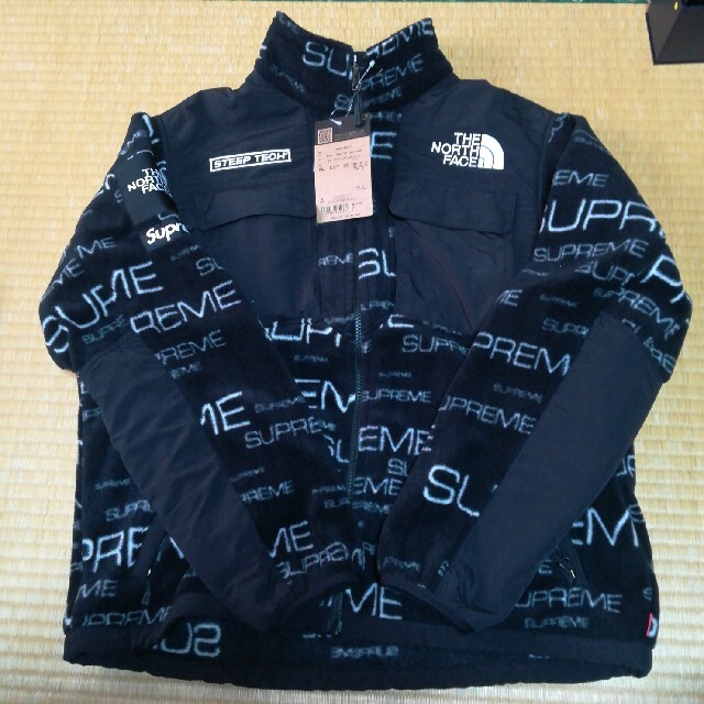 Supreme / The North Face Steep Tech