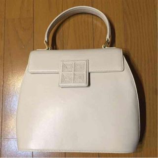 ジバンシィ(GIVENCHY)のジバンシー ハンドバッグ 美品 (ハンドバッグ)