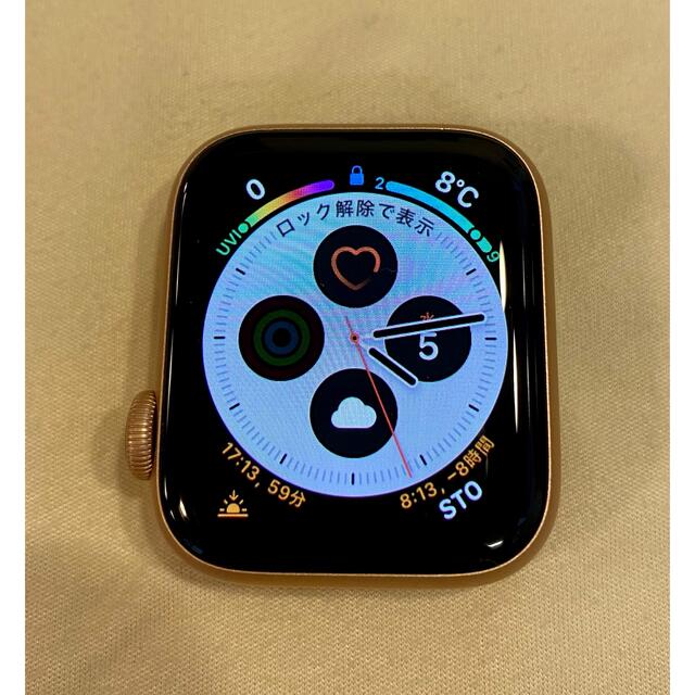 Apple Watch(アップルウォッチ)の値下げ) Apple Watch 4 40mm GPS ゴールド スマホ/家電/カメラのスマホ/家電/カメラ その他(その他)の商品写真