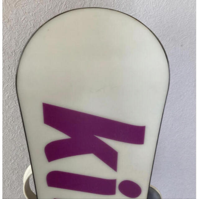 kissmark(キスマーク)のキスマーク　スノーボード　板　137cm &ブーツセット★kissmark スポーツ/アウトドアのスノーボード(ボード)の商品写真