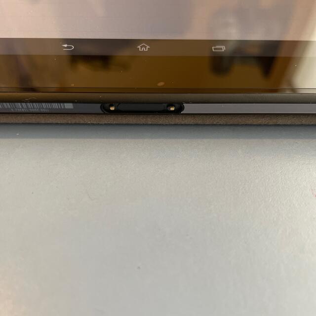 Xperia Z2 タブレット　超美品　SGP511JP/B 1