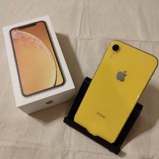 アイフォーン(iPhone)の【美品】iphoneXR 128GB　イエロー【送料無料】(スマートフォン本体)