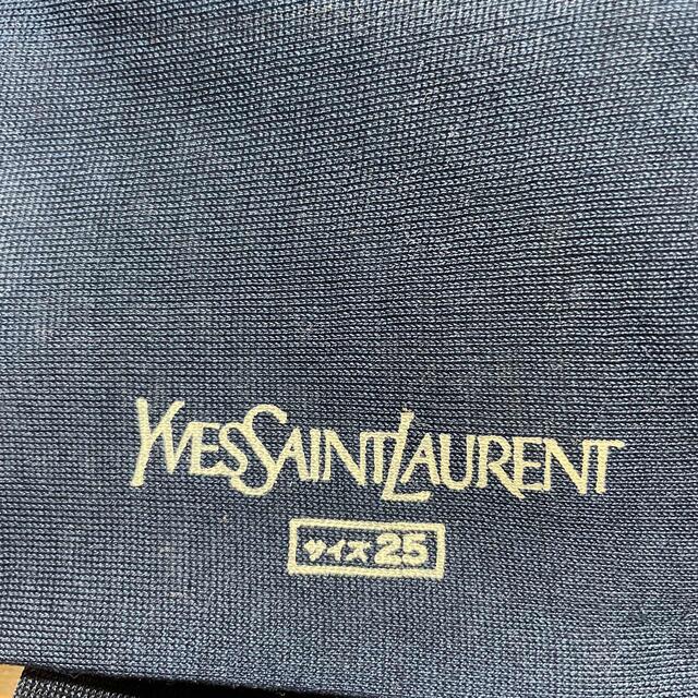 Yves Saint Laurent Beaute(イヴサンローランボーテ)のイヴ・サンローラン 靴下 メンズのレッグウェア(ソックス)の商品写真