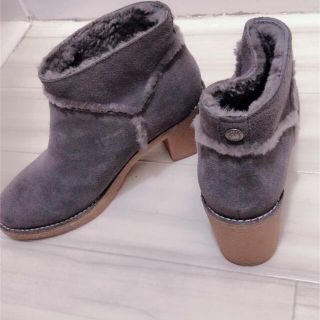 アグ(UGG)のugg KASEN ショートブーツ(ブーツ)