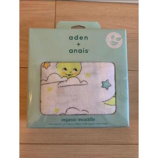 エイデンアンドアネイ(aden+anais)の新品未使用　サンアンドムーン おくるみ　モスリンオーガニックスワドル１枚入り(おくるみ/ブランケット)