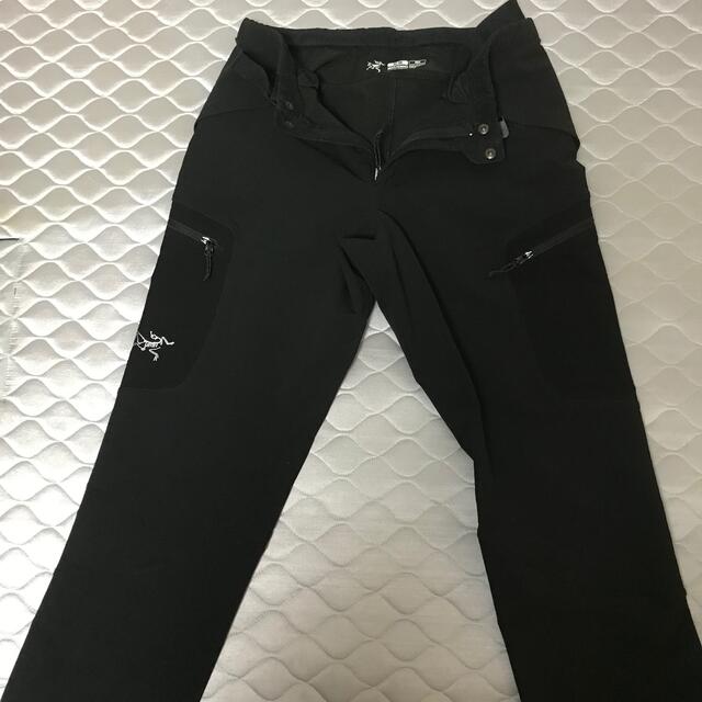 ARC'TERYX(アークテリクス)のアークテリクス　ガンマSLパンツ　メンズM ブラック　ナイロンパンツ メンズのパンツ(その他)の商品写真