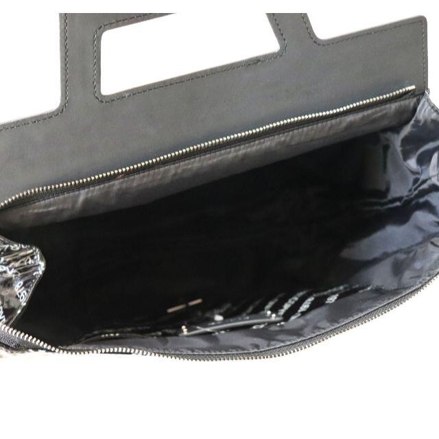 DIESEL(ディーゼル)の新品訳タグ付き【ディーゼル】リピートロゴ クリア 縦型ハンドバッグ 黒 メンズのバッグ(その他)の商品写真