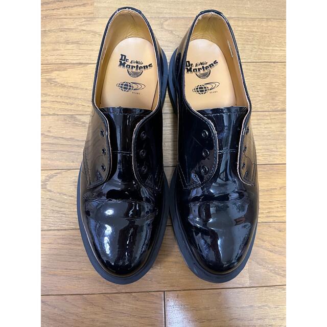 Dr.Martens(ドクターマーチン)のDr.Martens×BEAMS 別注パテント3ホール メンズの靴/シューズ(ブーツ)の商品写真