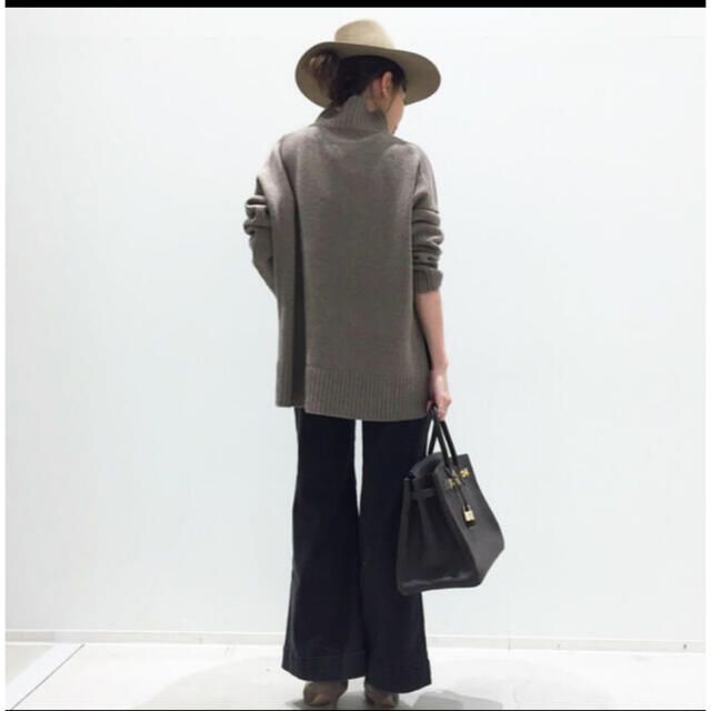 L'Appartement DEUXIEME CLASSE(アパルトモンドゥーズィエムクラス)の L'Appartement  Back Long T/N Knit レディースのトップス(ニット/セーター)の商品写真