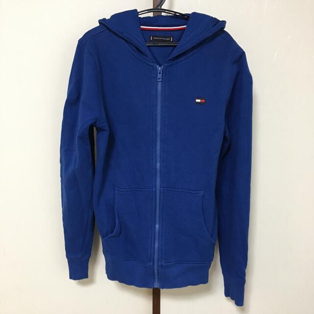 TOMMY HILFIGER(トミーヒルフィガー)のトミーヒルフィガー パーカー ブルー　サイズ152 キッズ/ベビー/マタニティのキッズ服男の子用(90cm~)(ジャケット/上着)の商品写真