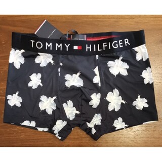 トミーヒルフィガー(TOMMY HILFIGER)のトミーヒルフィガー　新品　メンズ　ボクサーパンツ(ハイビスカス/ネイビーS)(ボクサーパンツ)
