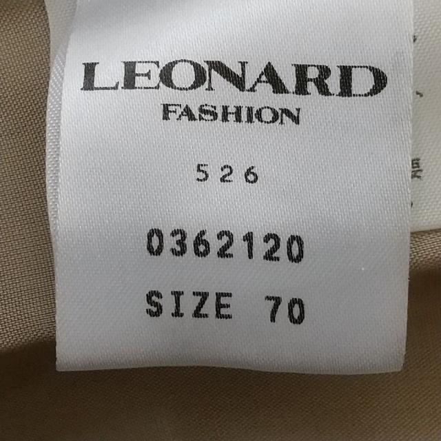 美品　LEONARD  スカート　　size70